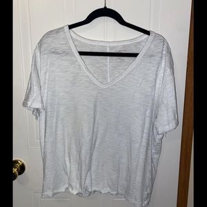 NWOT Arizona SZ XL Boyfriend V-Neck